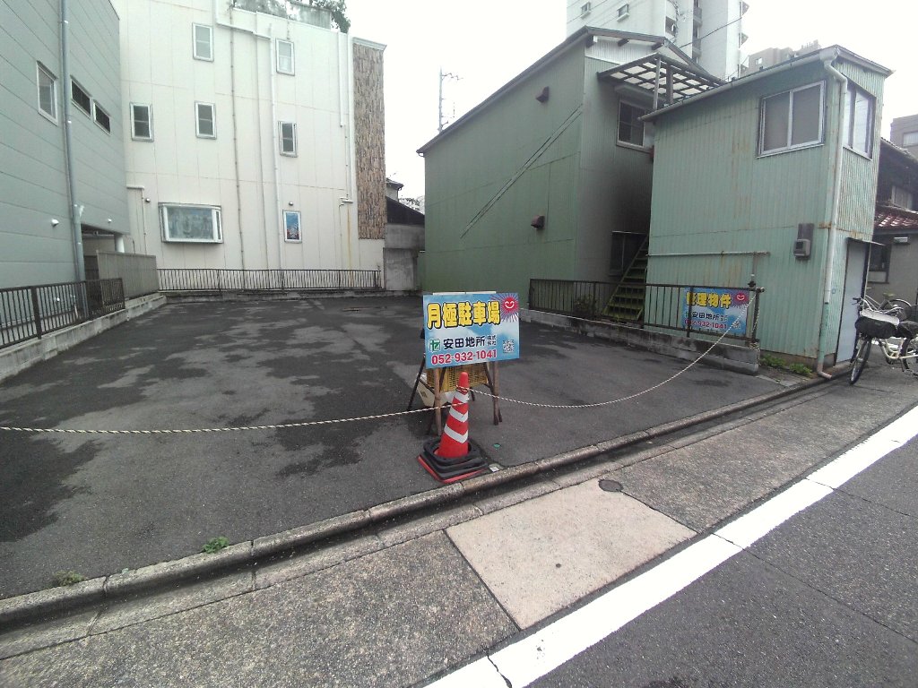 代官町ＭＫ駐車場(現地写真)